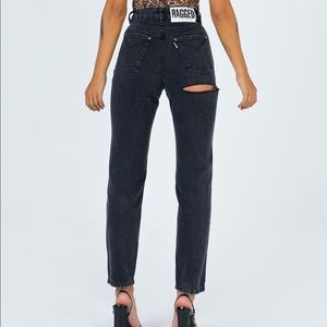 The Ragged Priest Back Slash Mom Jeans